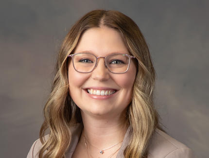 photo of Leslie Buzzard, NP