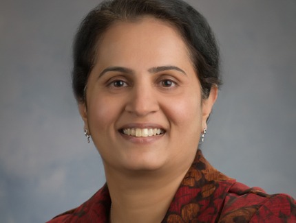 photo of Lakshmi Yalamanchali, MD